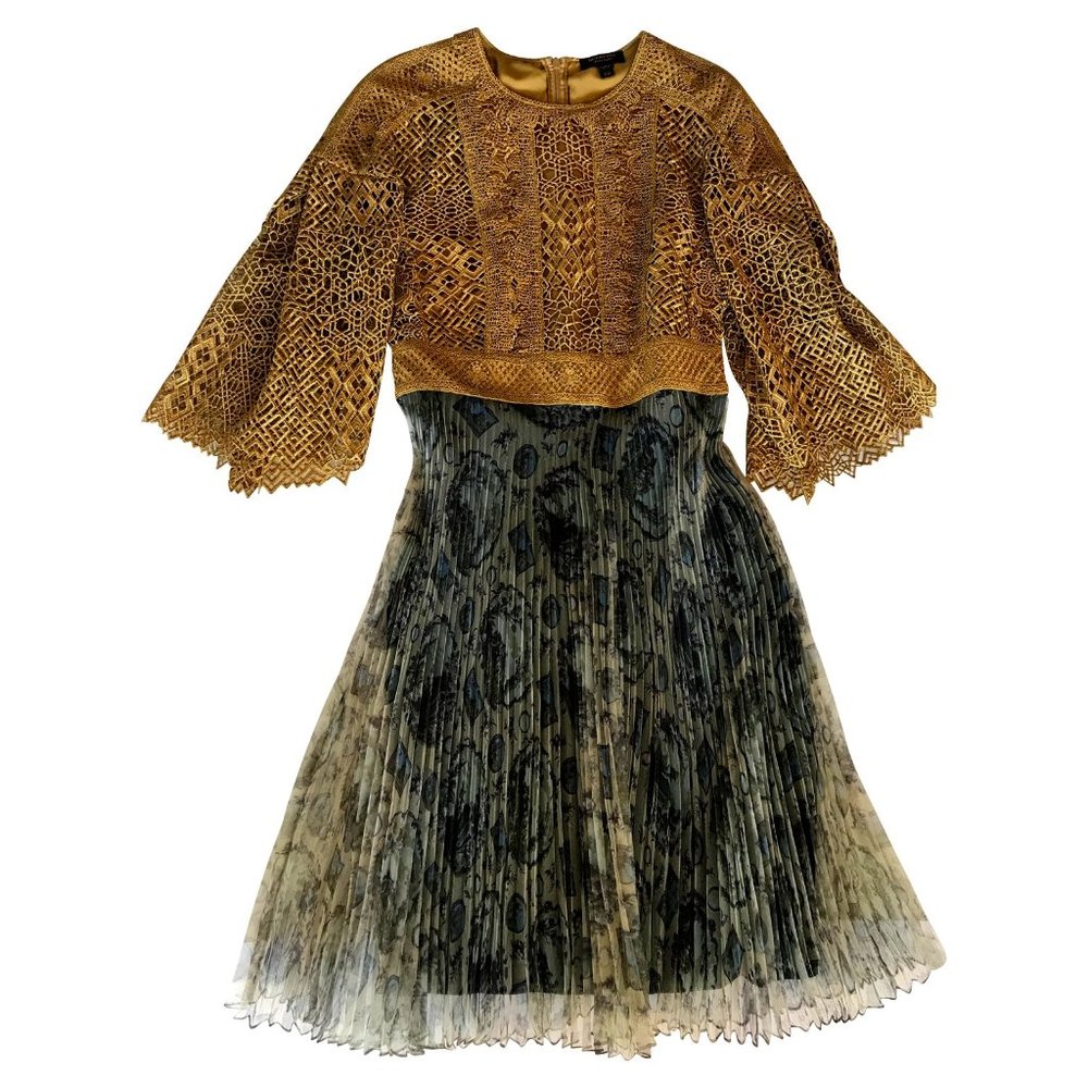 Burberry Dress Viscose in Gold